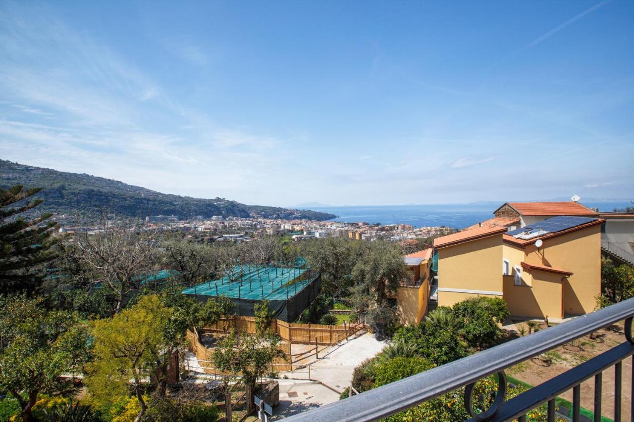 Eterea Charming Suites Sorrente Extérieur photo