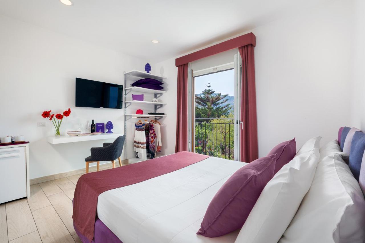 Eterea Charming Suites Sorrente Extérieur photo