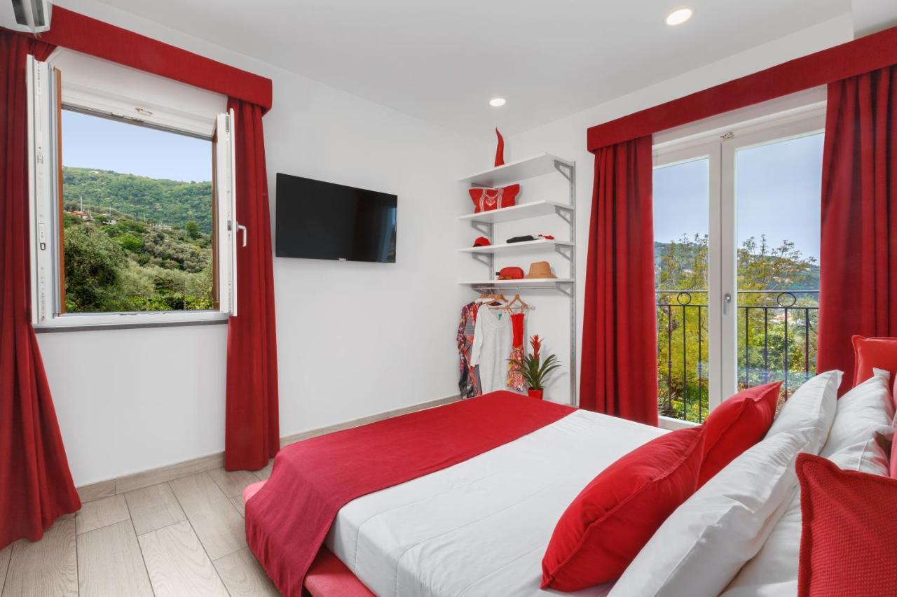 Eterea Charming Suites Sorrente Extérieur photo