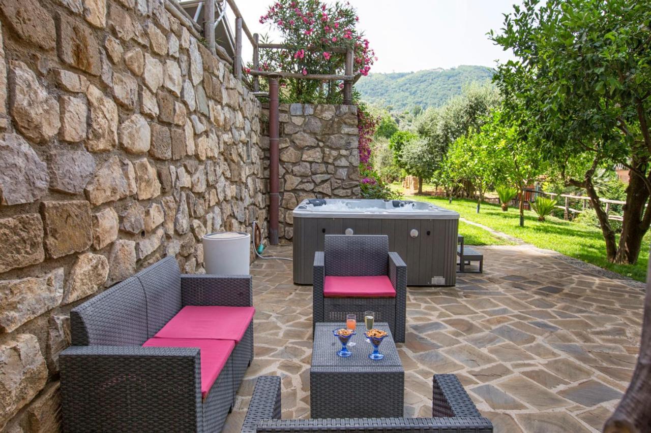 Eterea Charming Suites Sorrente Extérieur photo
