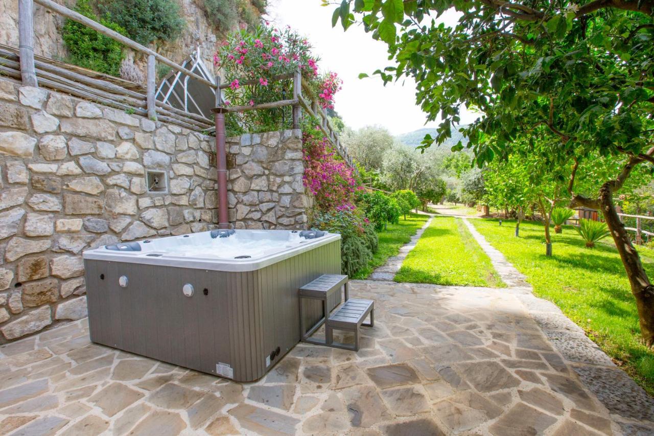 Eterea Charming Suites Sorrente Extérieur photo
